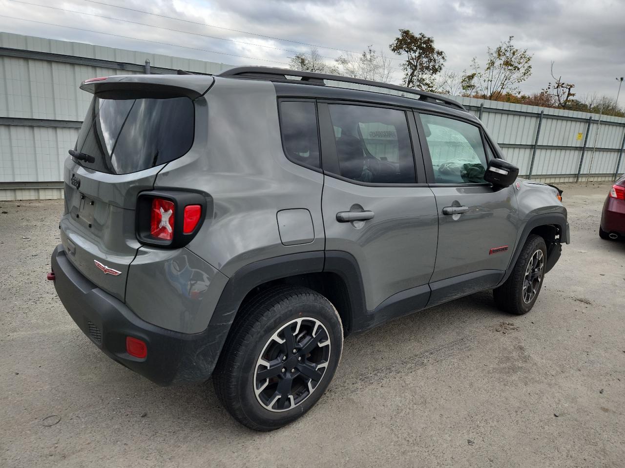 JEEP RENEGADE TRAILHAWK