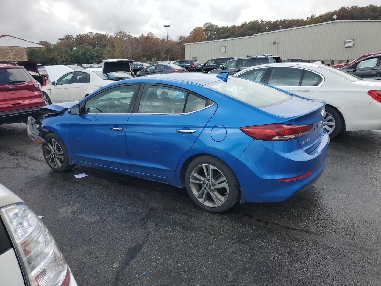 Lot #3316002086 2017 HYUNDAI ELANTRA SE
