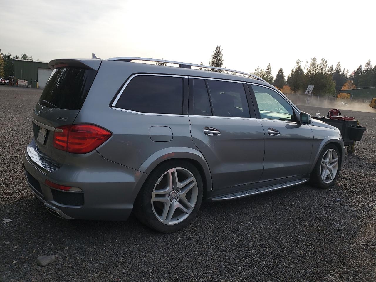 MERCEDES-BENZ GL-CLASS 550 4MATIC
