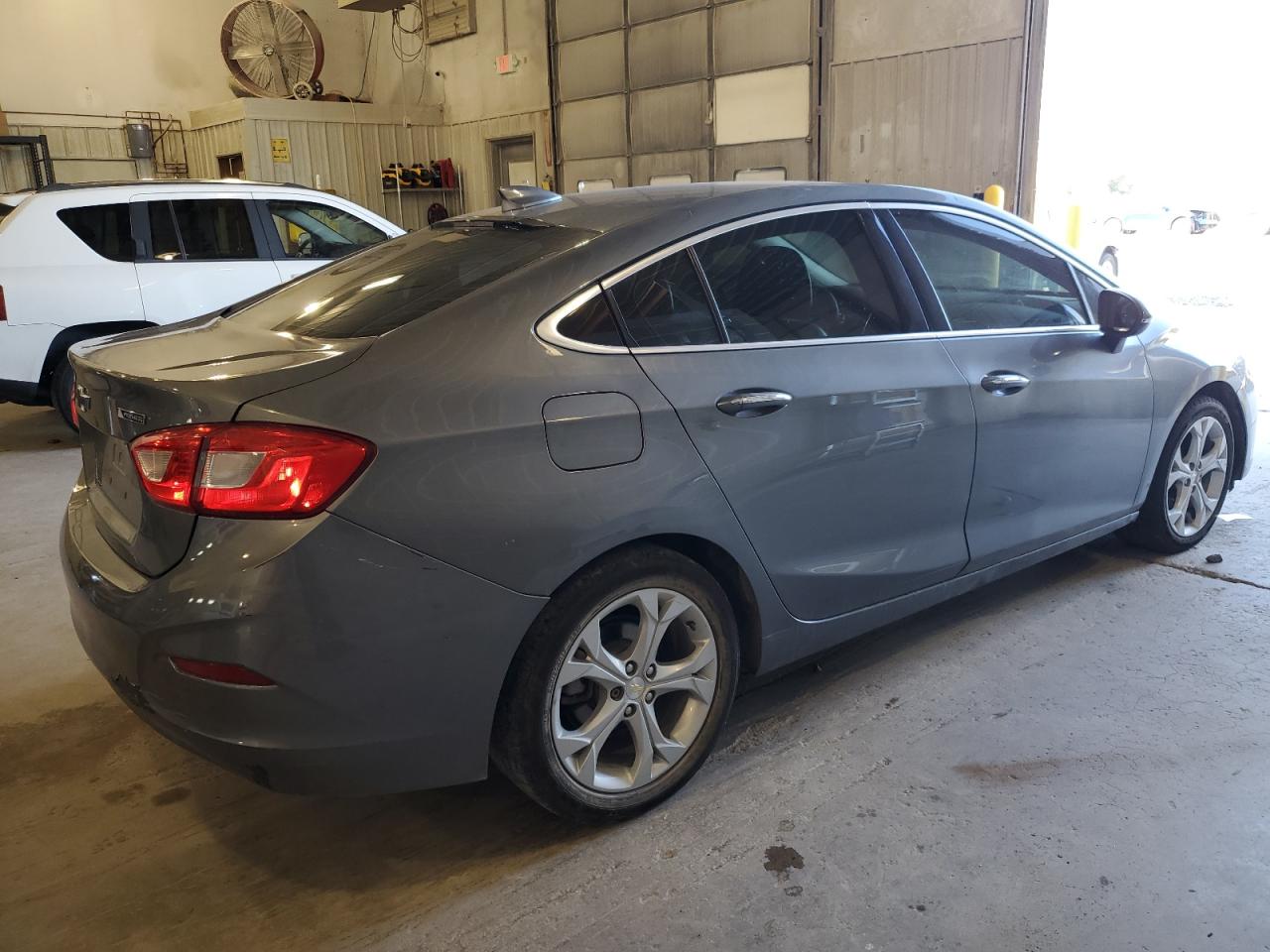 CHEVROLET CRUZE PREMIER