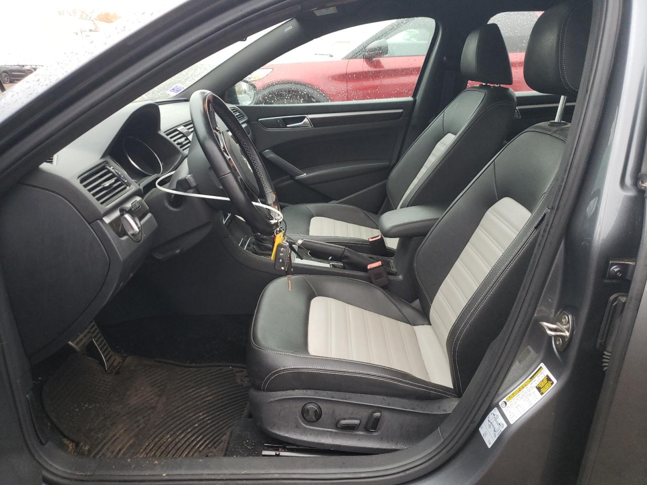 VOLKSWAGEN PASSAT GT