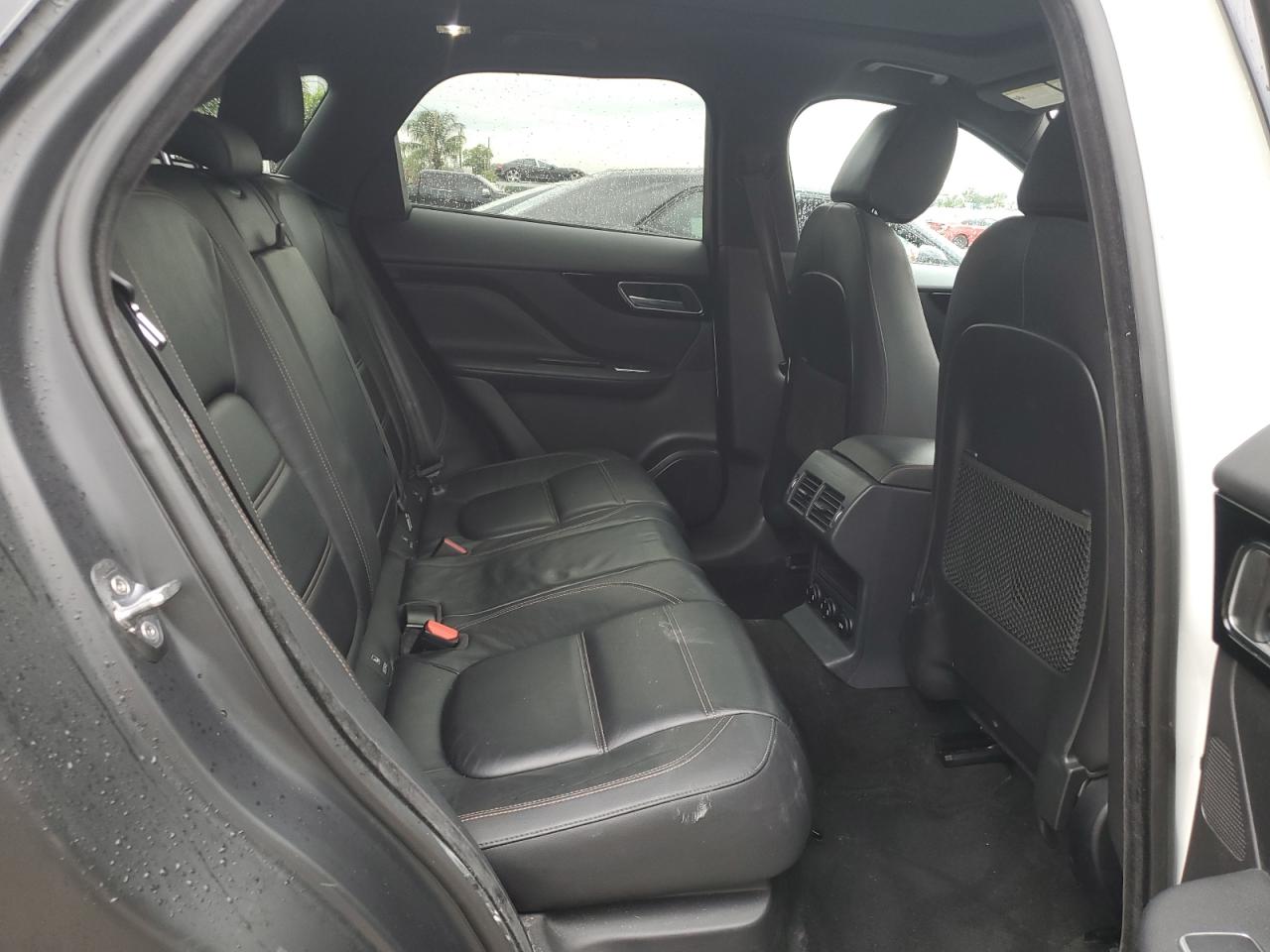 JAGUAR F-PACE PRESTIGE