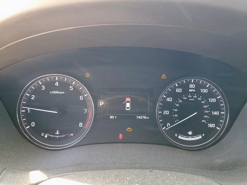 2015 HYUNDAI GENESIS 3. - KMHGN4JE9FU018804