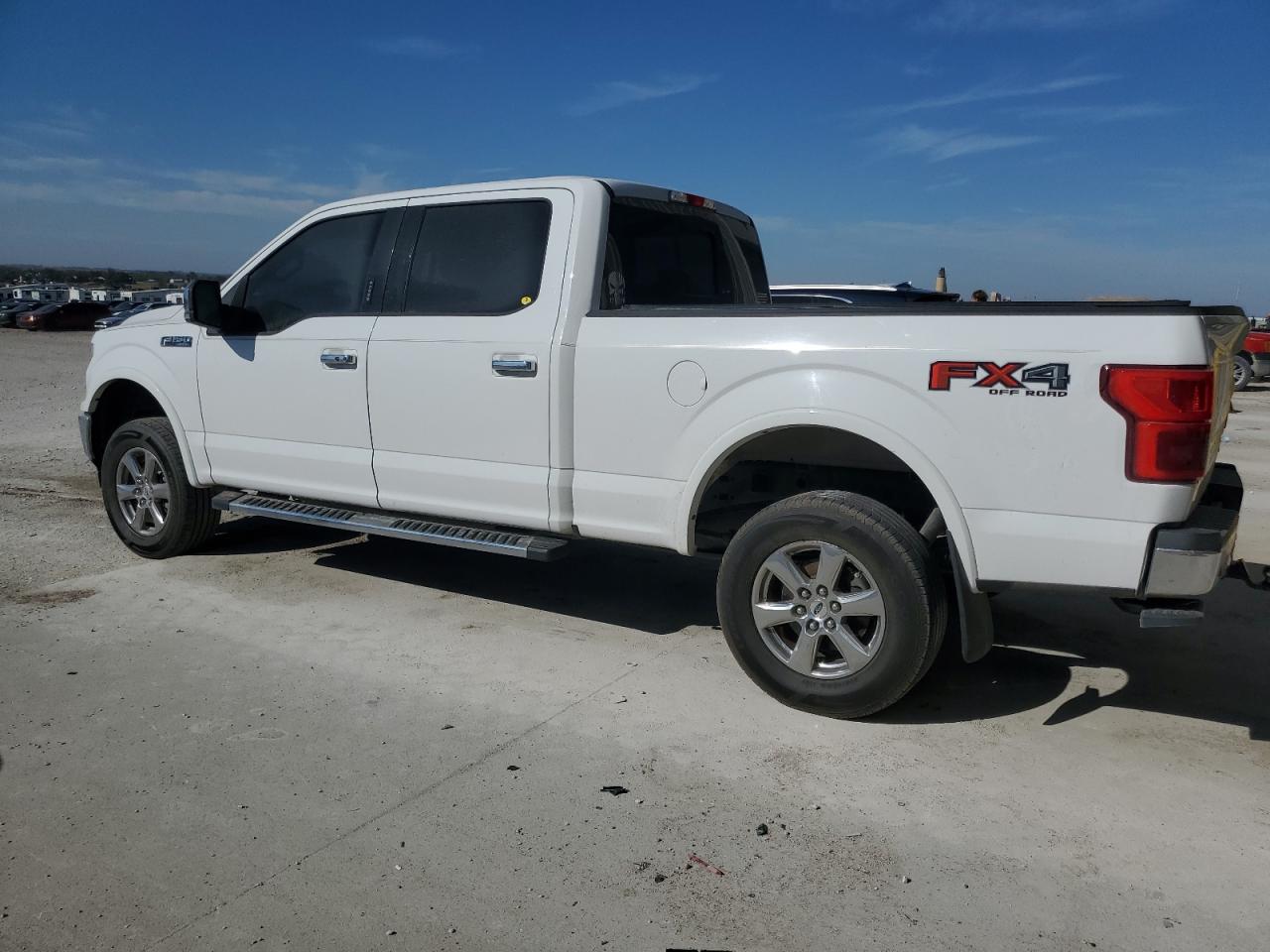 FORD F-150 SUPERCREW