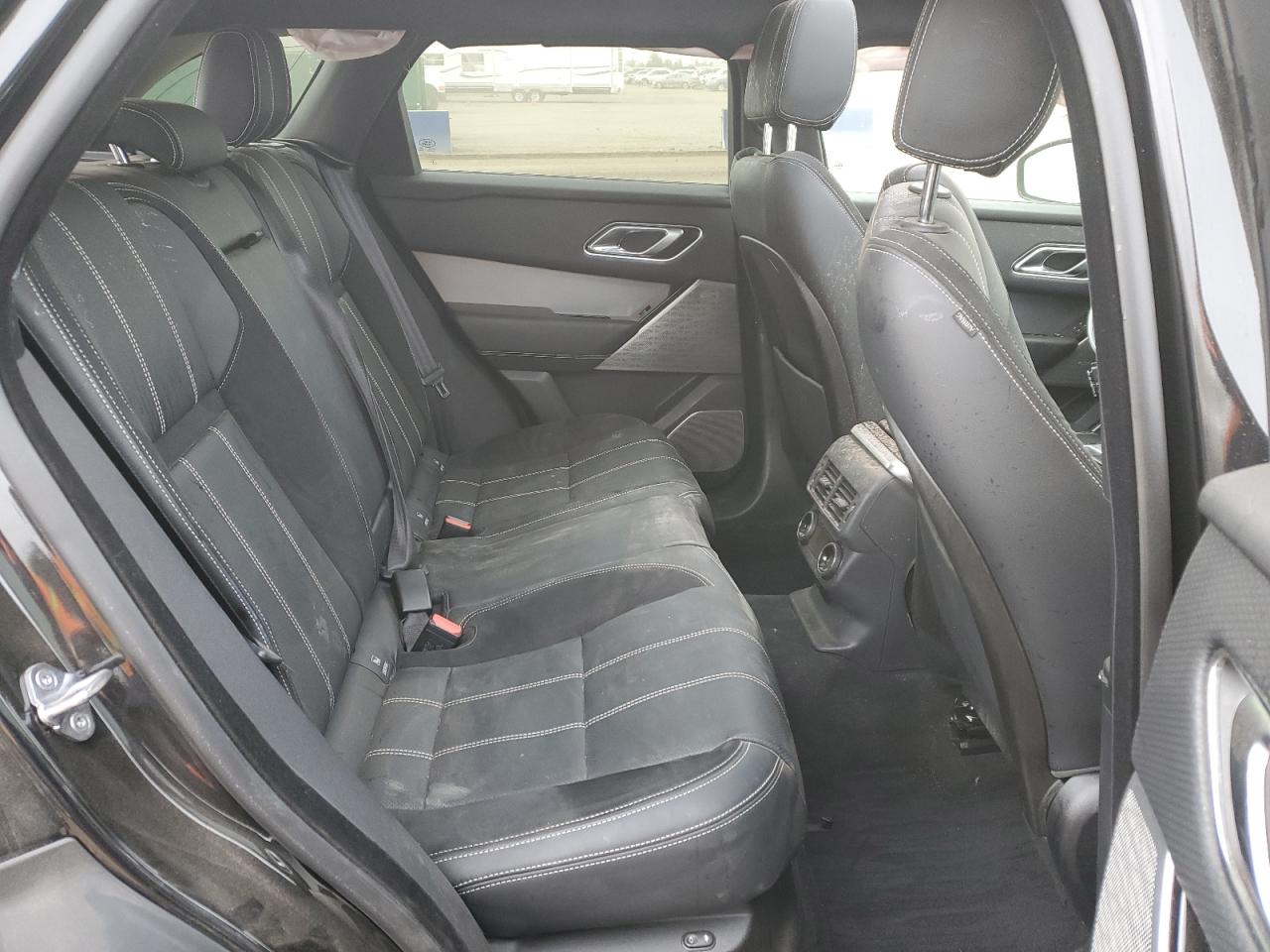 LAND ROVER RANGE ROVER R-DYNAMIC SE