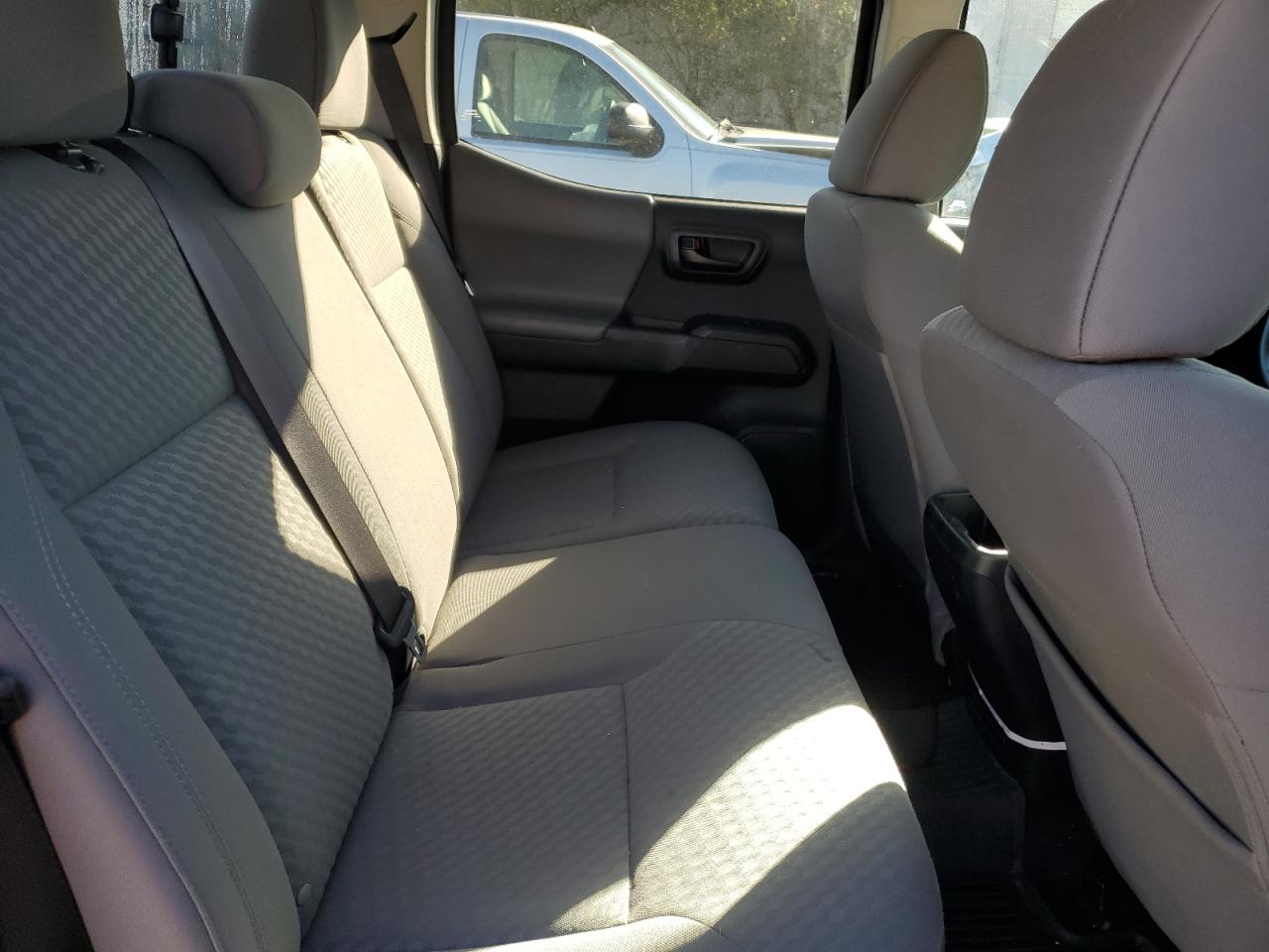 TOYOTA TACOMA DOUBLE CAB