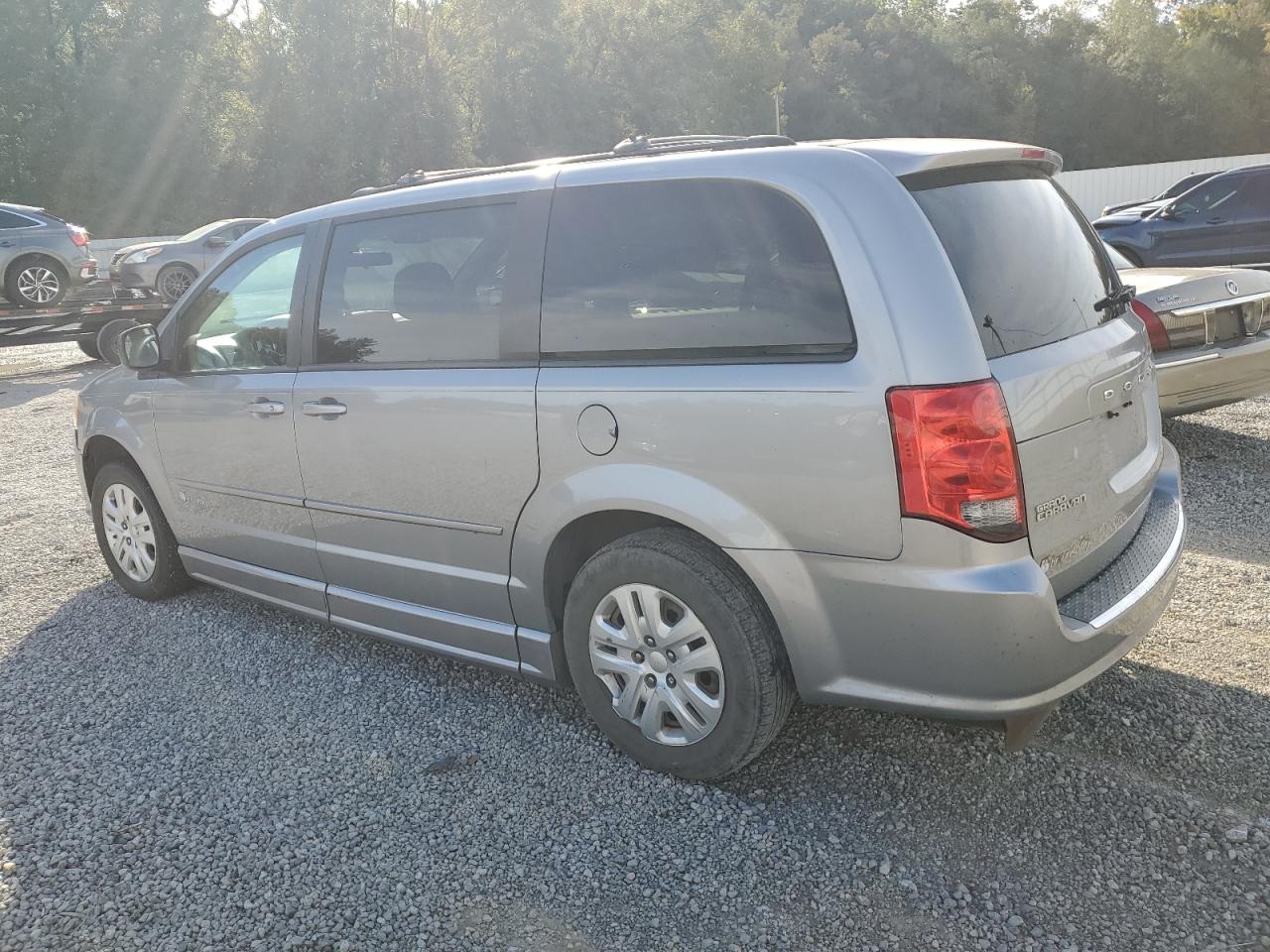 DODGE GRAND CARAVAN SE