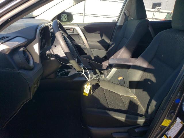 2018 TOYOTA RAV4 LE - JTMZFREV0JJ747902