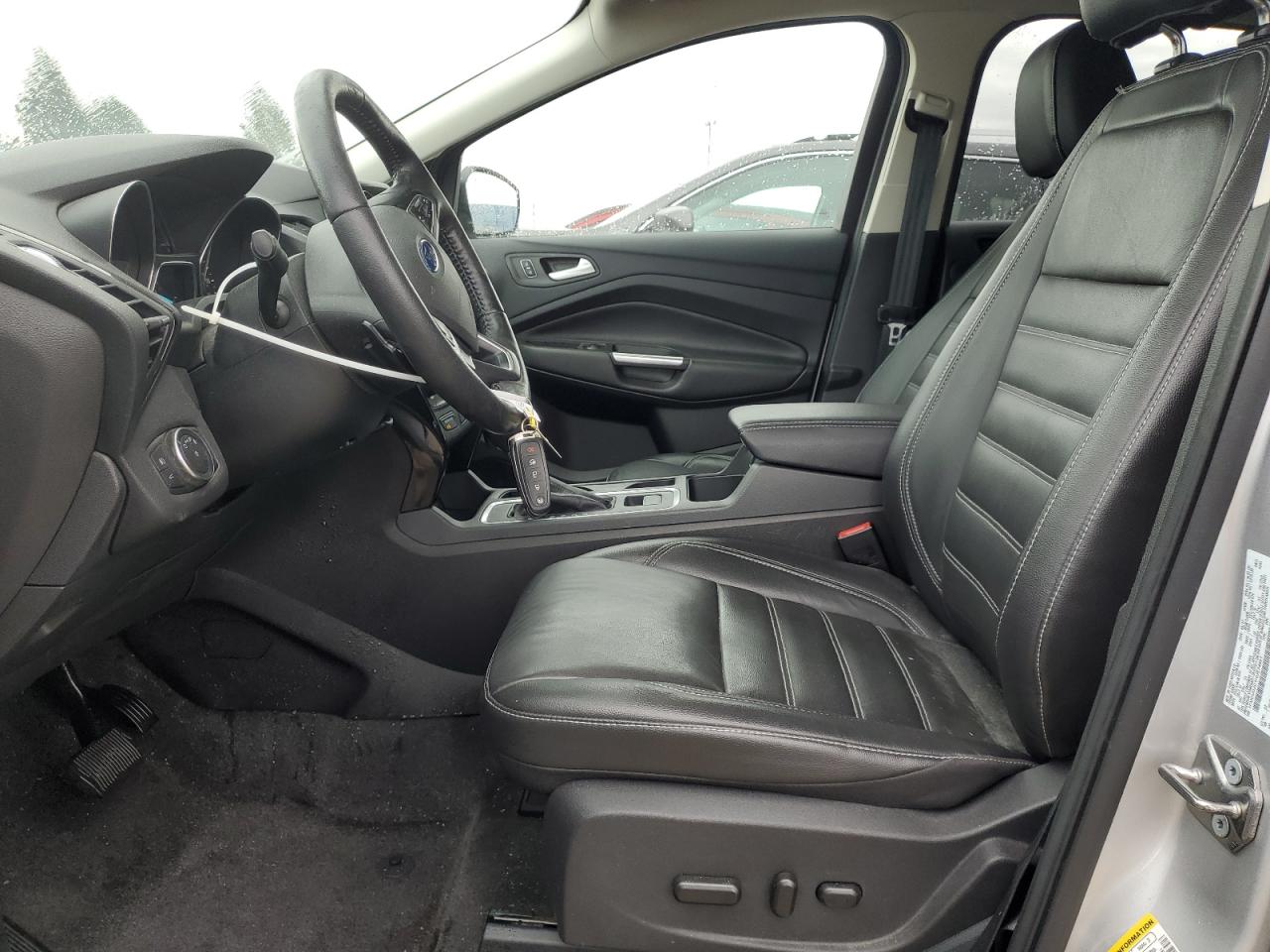 FORD ESCAPE TITANIUM