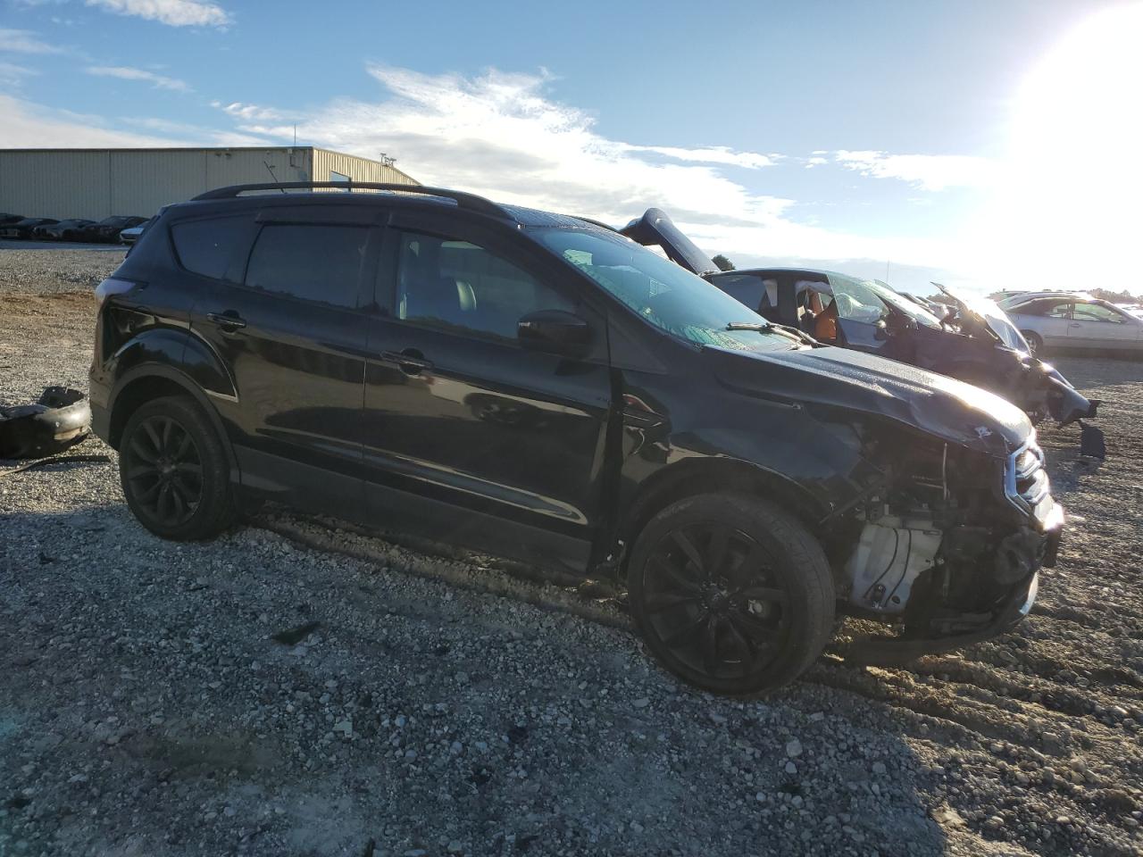 FORD ESCAPE SE