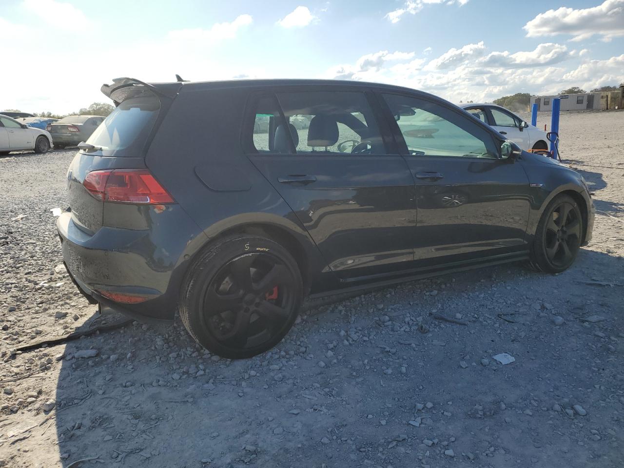 VOLKSWAGEN GOLF GTI S/SE