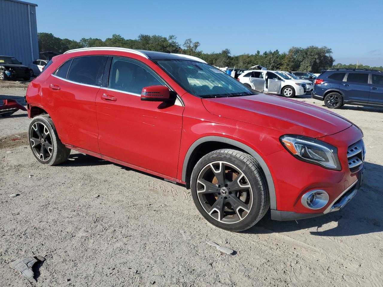 MERCEDES-BENZ GLA-CLASS 250