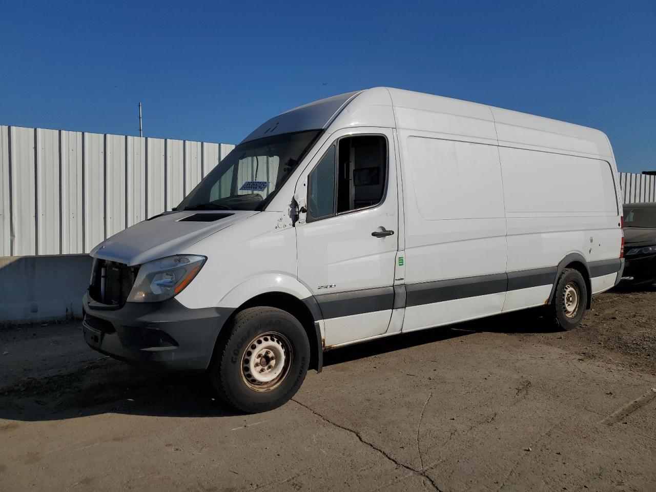 MERCEDES-BENZ SPRINTER 2500