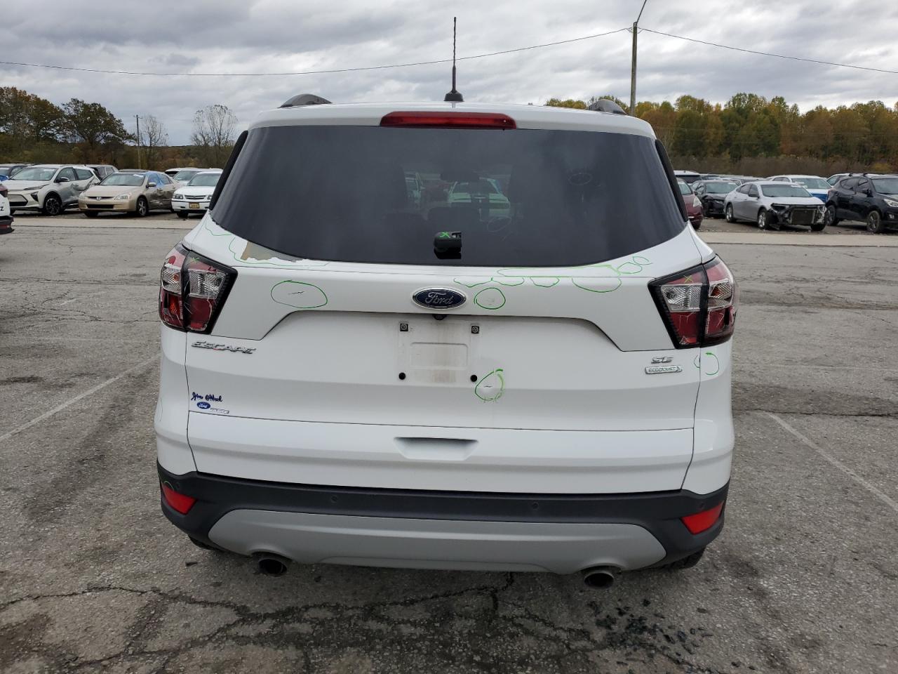 FORD ESCAPE SE