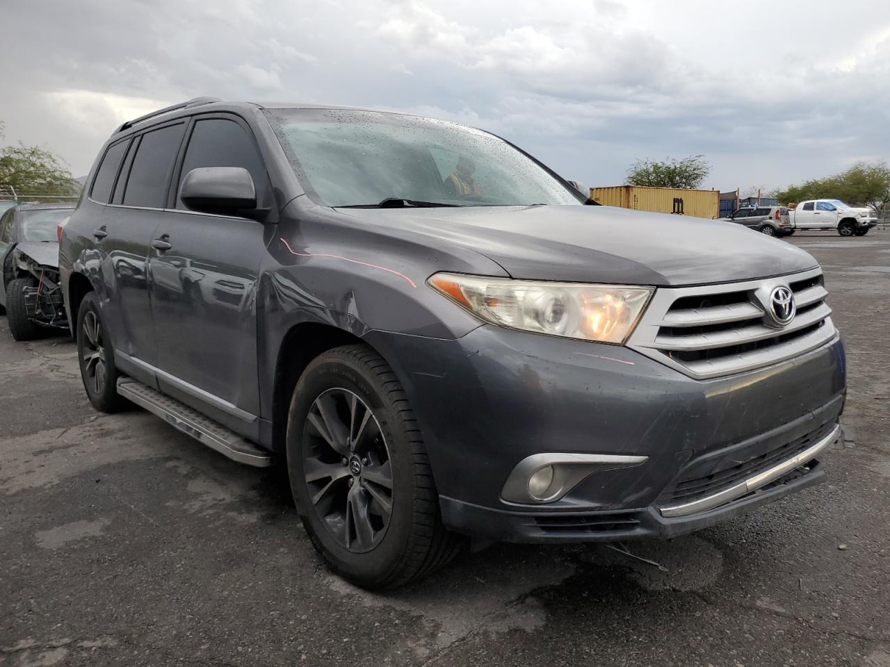 TOYOTA HIGHLANDER BASE