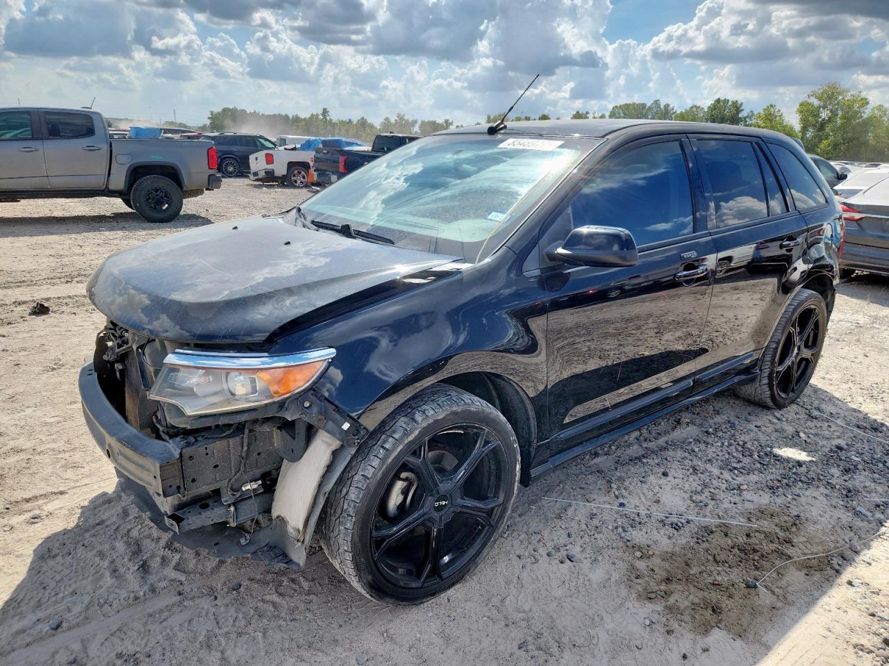  Salvage Ford Edge