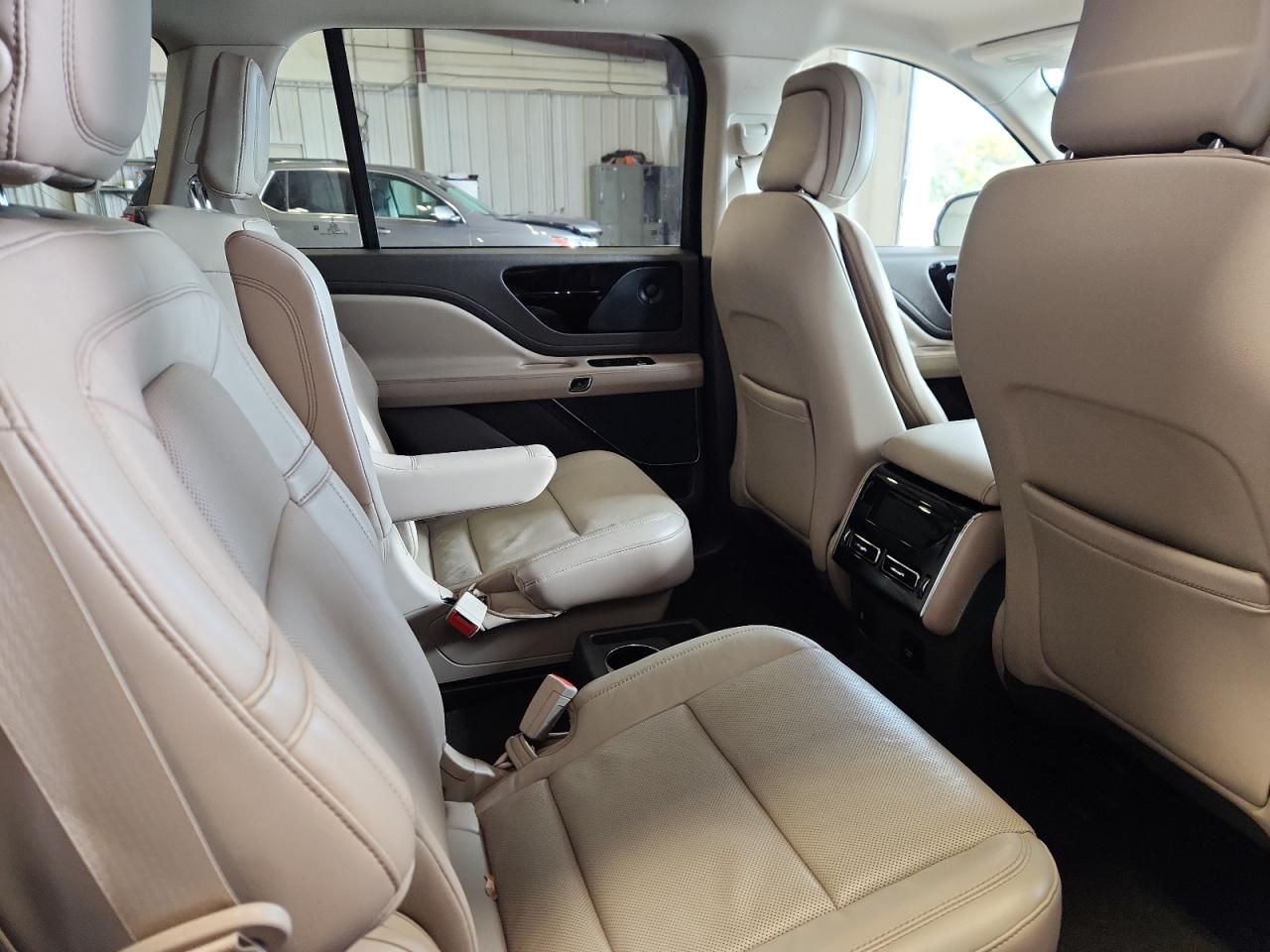 LINCOLN AVIATOR RESERVE