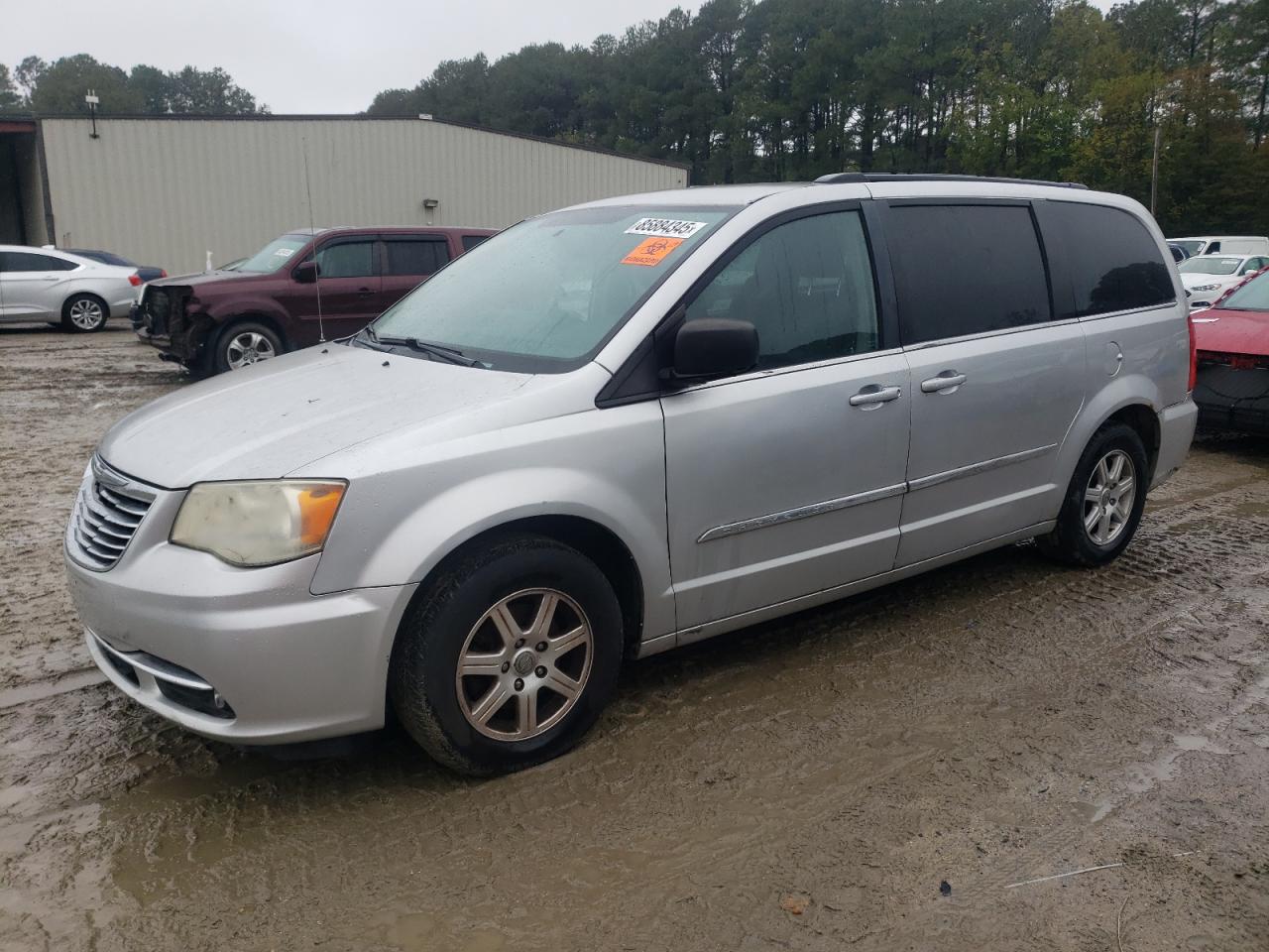 CHRYSLER TOWN & COUNTRY TOURING