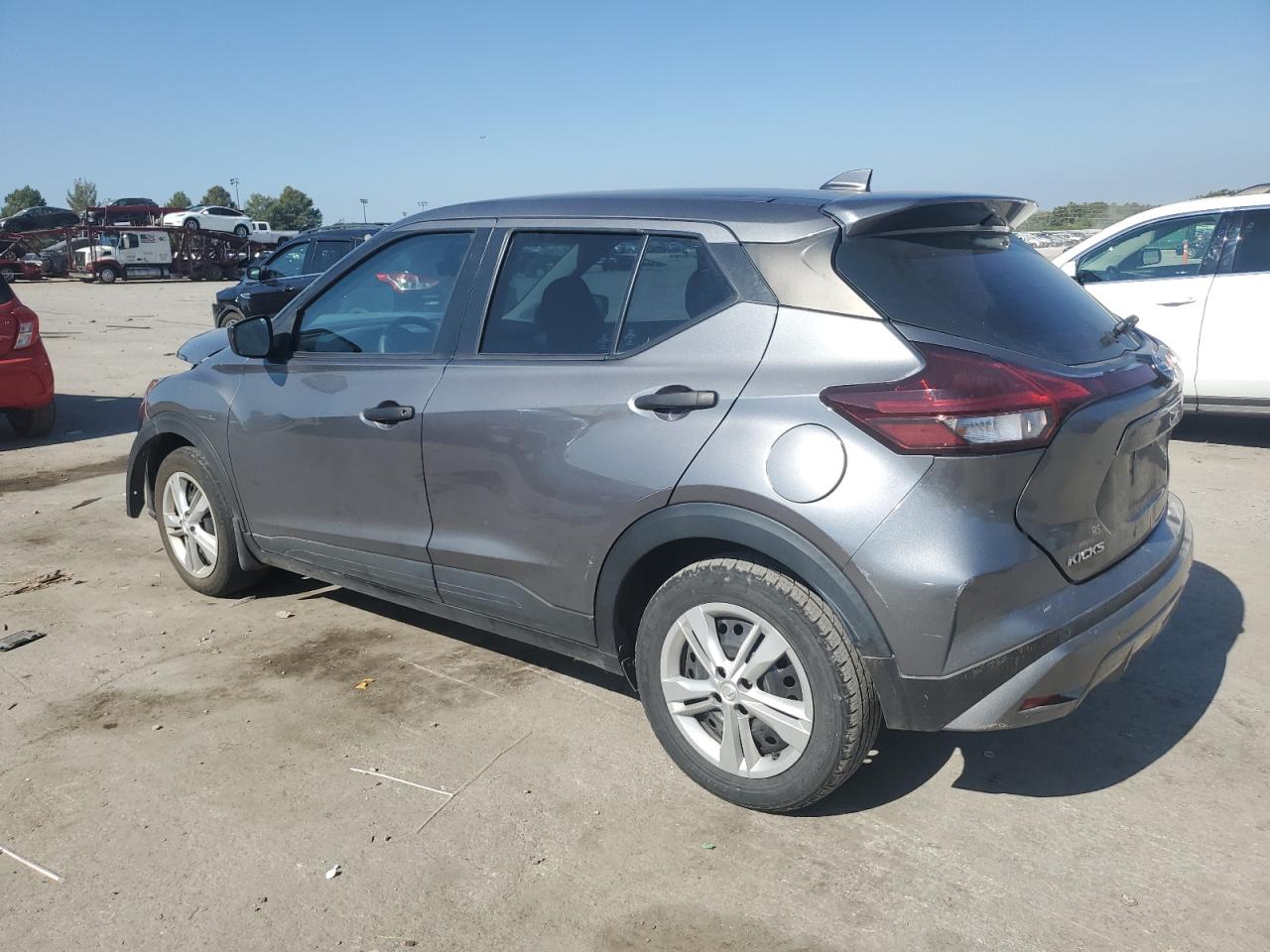 NISSAN KICKS S