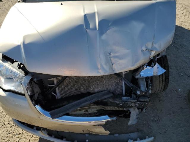 2014 CHRYSLER TOWN & COU - 2C4RC1CG1ER453439