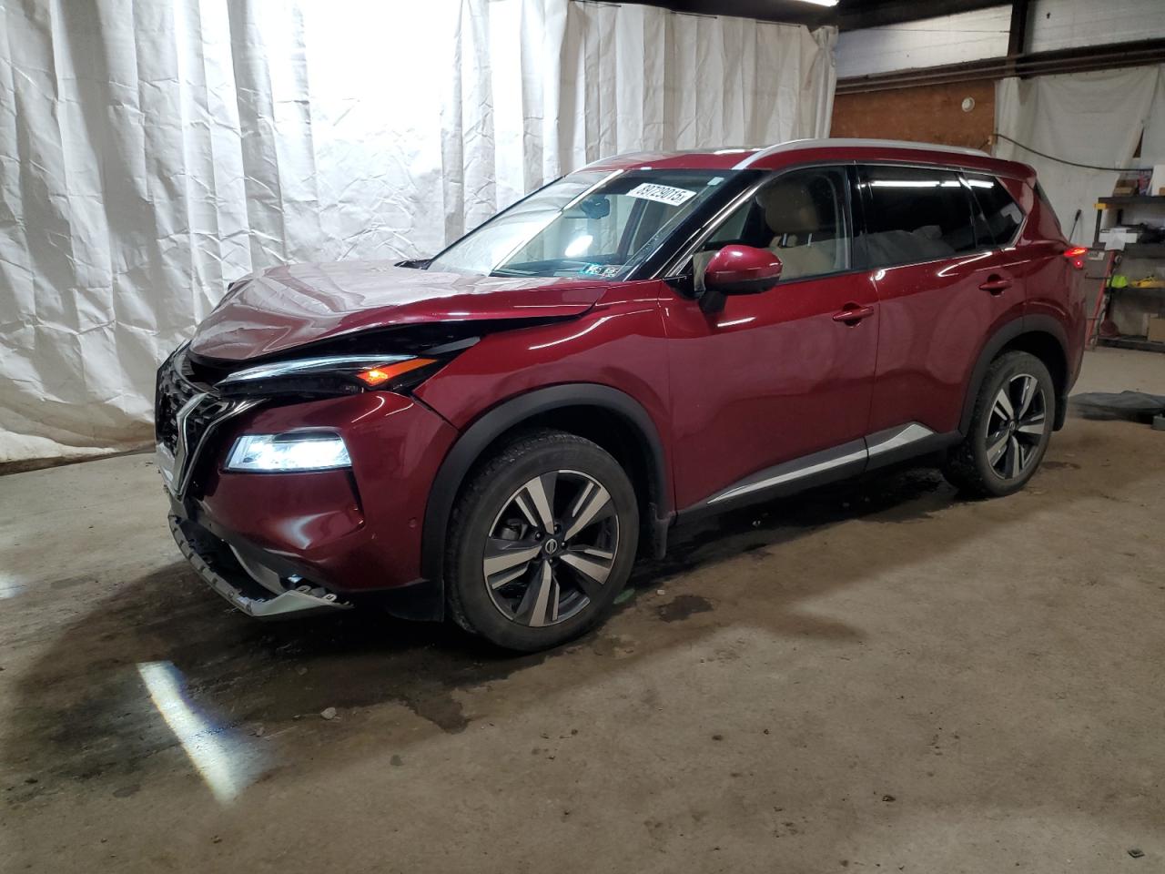 NISSAN ROGUE PLATINUM