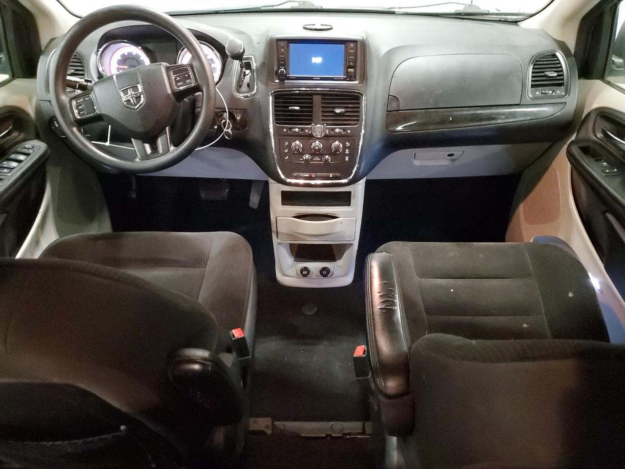 DODGE GRAND CARAVAN SE