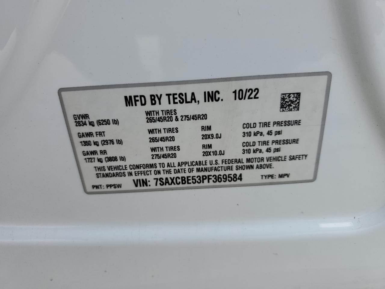 TESLA MODEL X