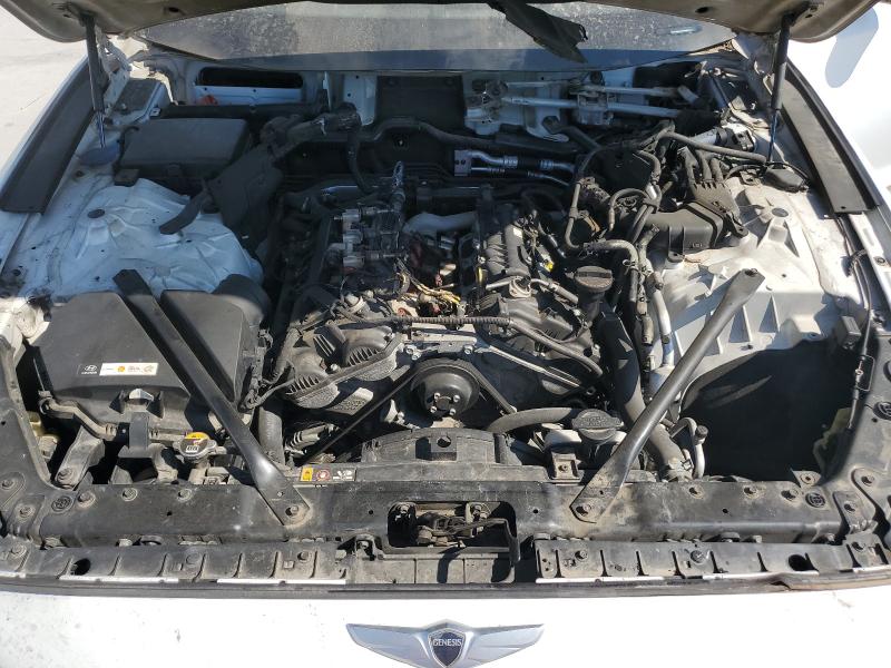 2016 HYUNDAI GENESIS 3. KMHGN4JE6GU107876