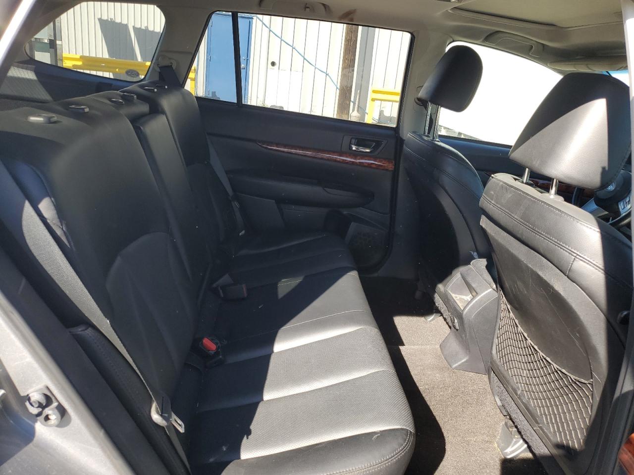 SUBARU OUTBACK 3.6R LIMITED