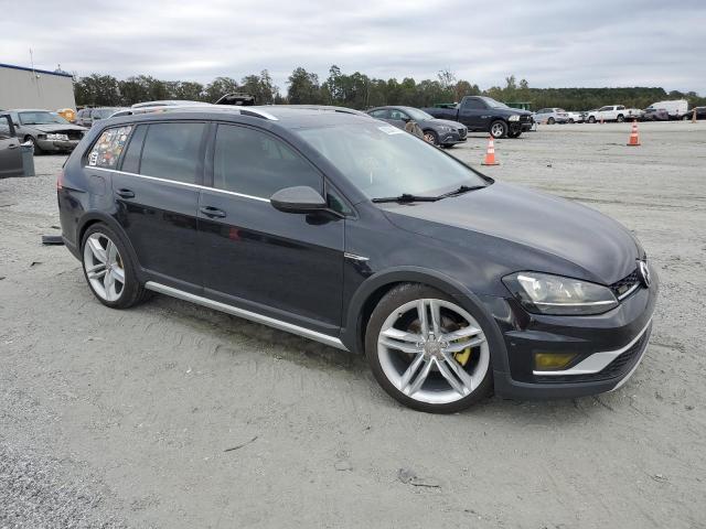 2017 VOLKSWAGEN GOLF ALLTR 3VWH17AU4HM508956