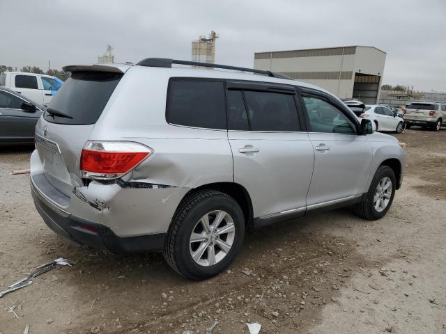 2011 TOYOTA HIGHLANDER - 5TDZK3EH0BS024400