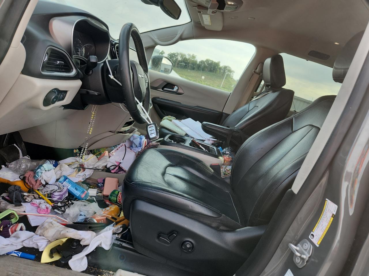 CHRYSLER PACIFICA TOURING L