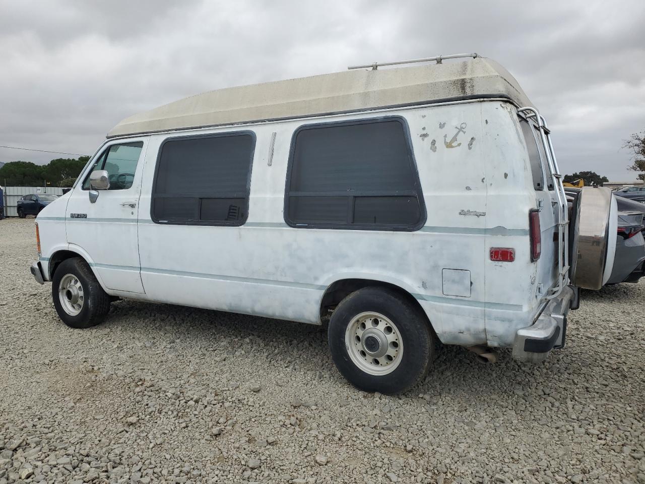 Lot #3304812650 1992 DODGE RAM VAN B2