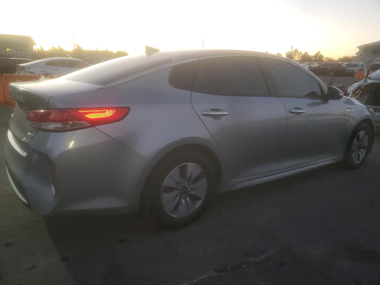 KIA OPTIMA HYBRID