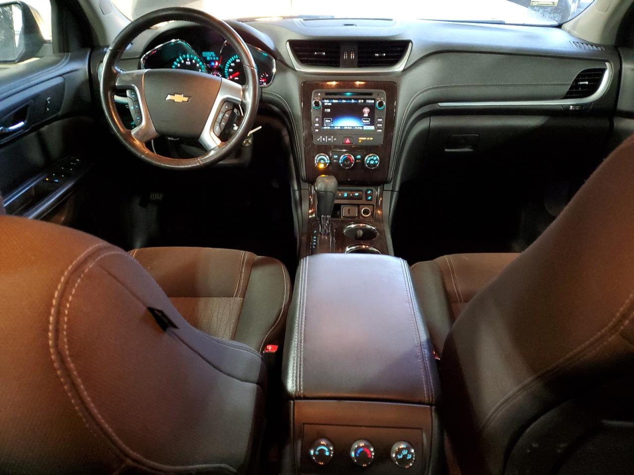 CHEVROLET TRAVERSE LT