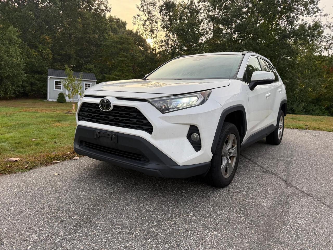 TOYOTA RAV4 XLE
