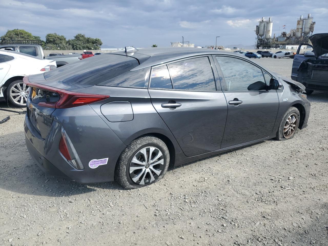 TOYOTA PRIUS PRIME LE