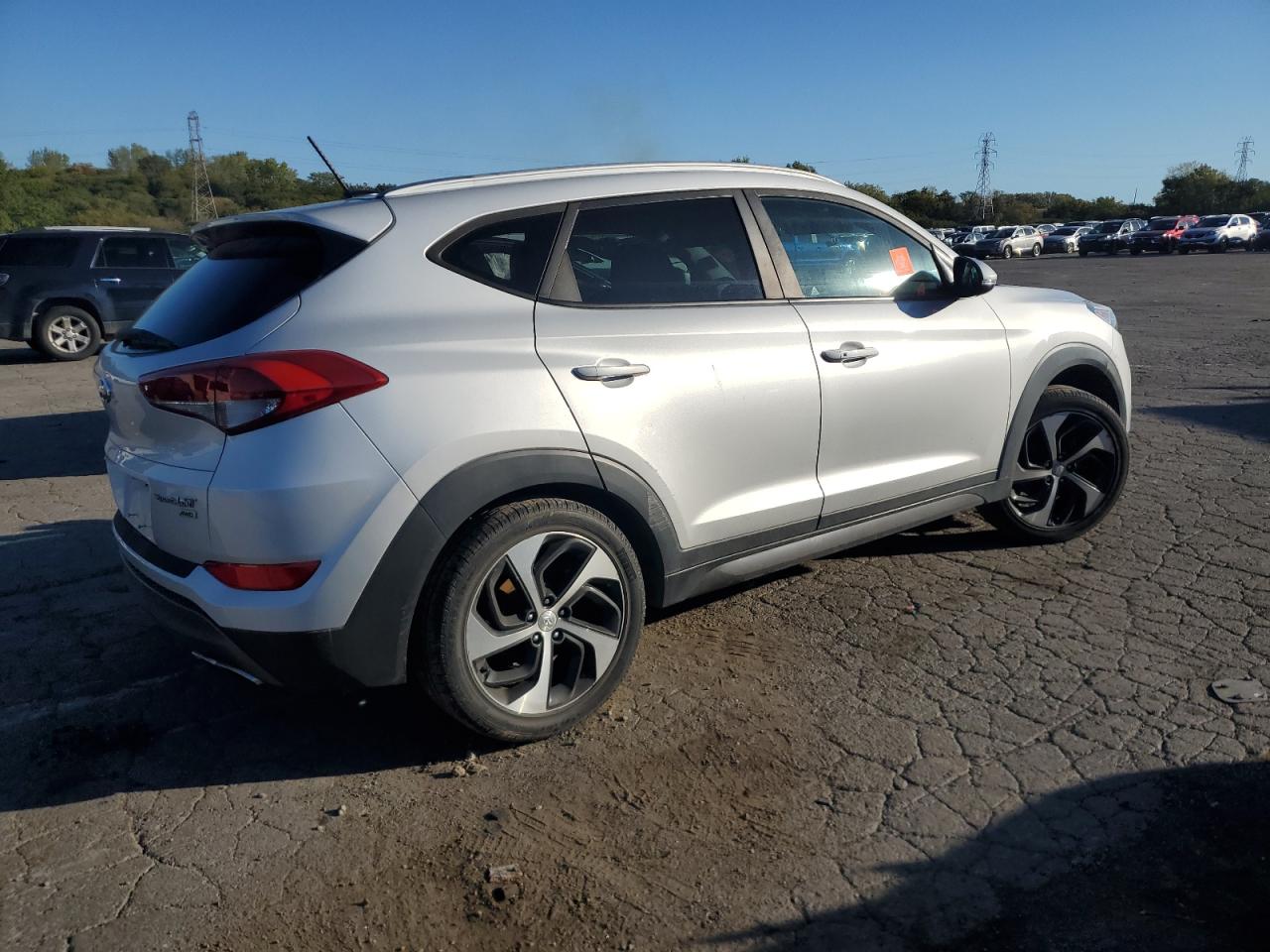 HYUNDAI TUCSON LIMITED