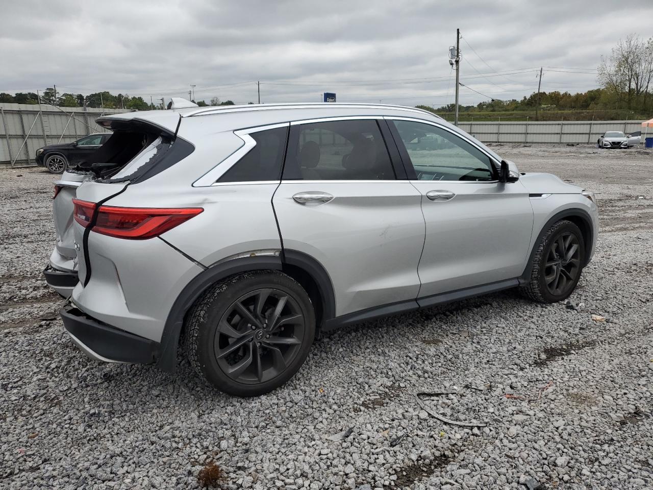 INFINITI QX50 ESSENTIAL