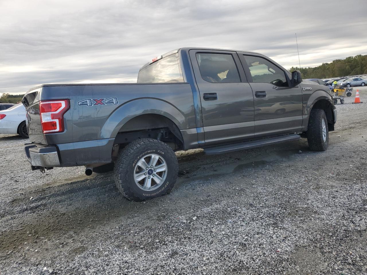FORD F-150 SUPERCREW
