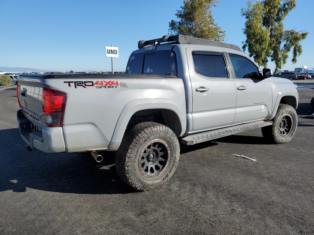 TOYOTA TACOMA DOUBLE CAB