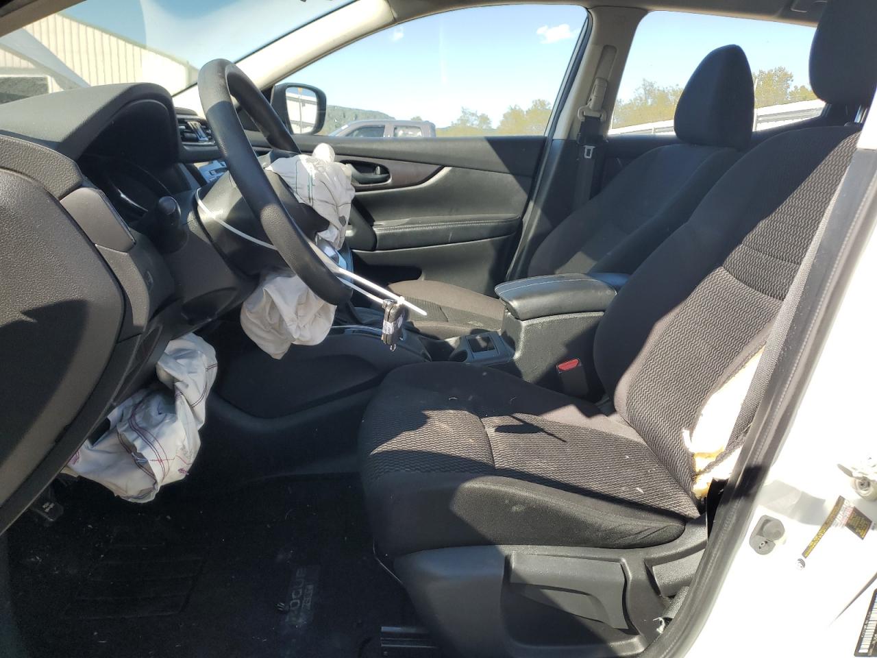 NISSAN ROGUE SPORT S