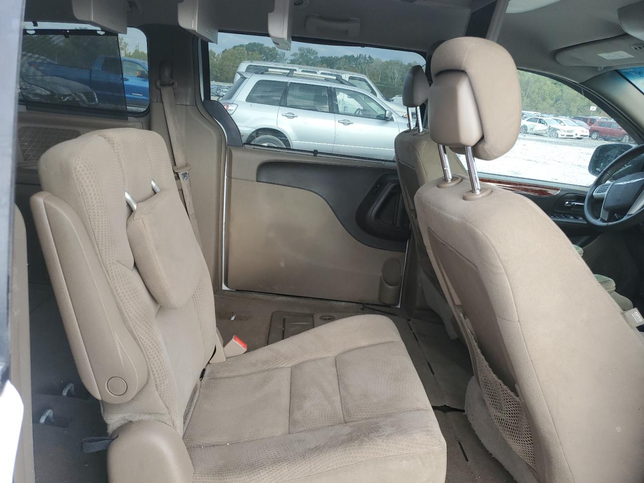 CHRYSLER TOWN & COUNTRY TOURING