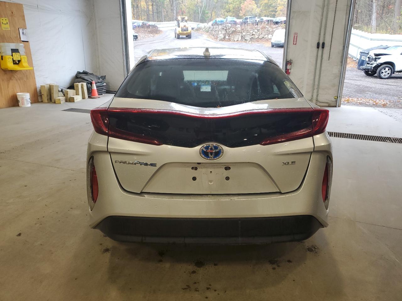 TOYOTA PRIUS PRIME LE
