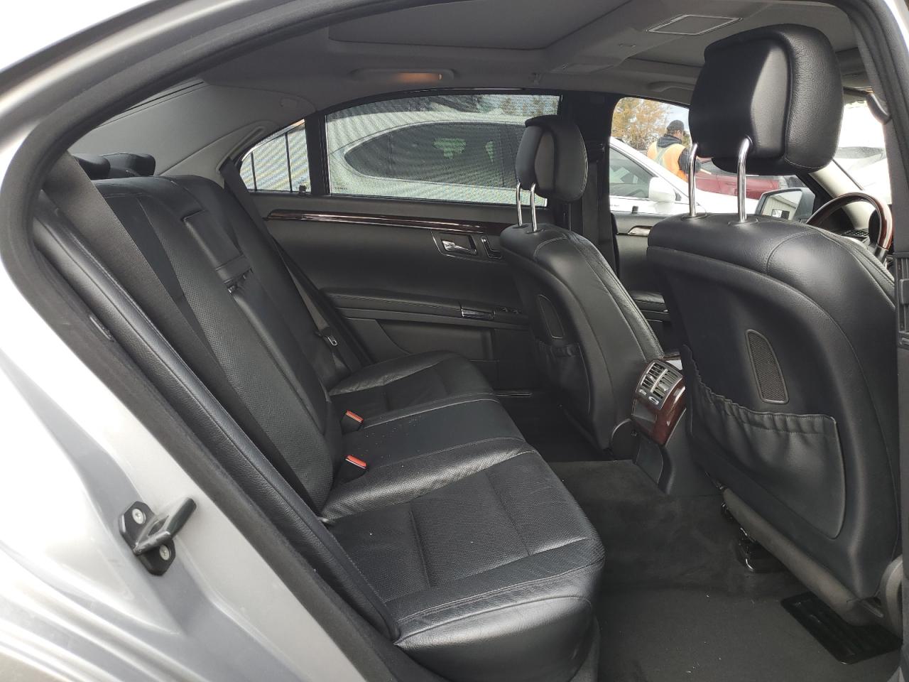 MERCEDES-BENZ S-CLASS 550 4MATIC