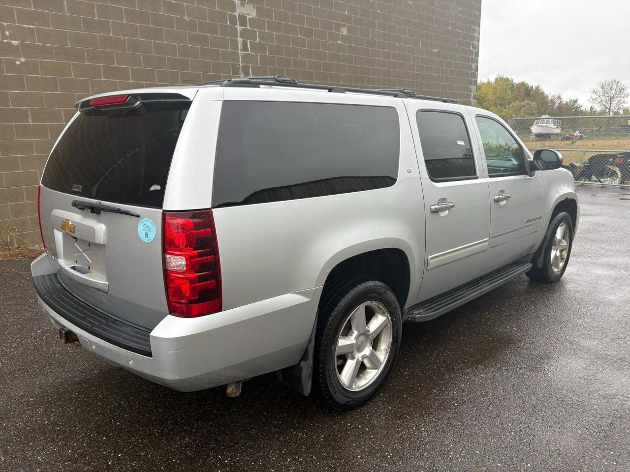 CHEVROLET SUBURBAN K1500 LT