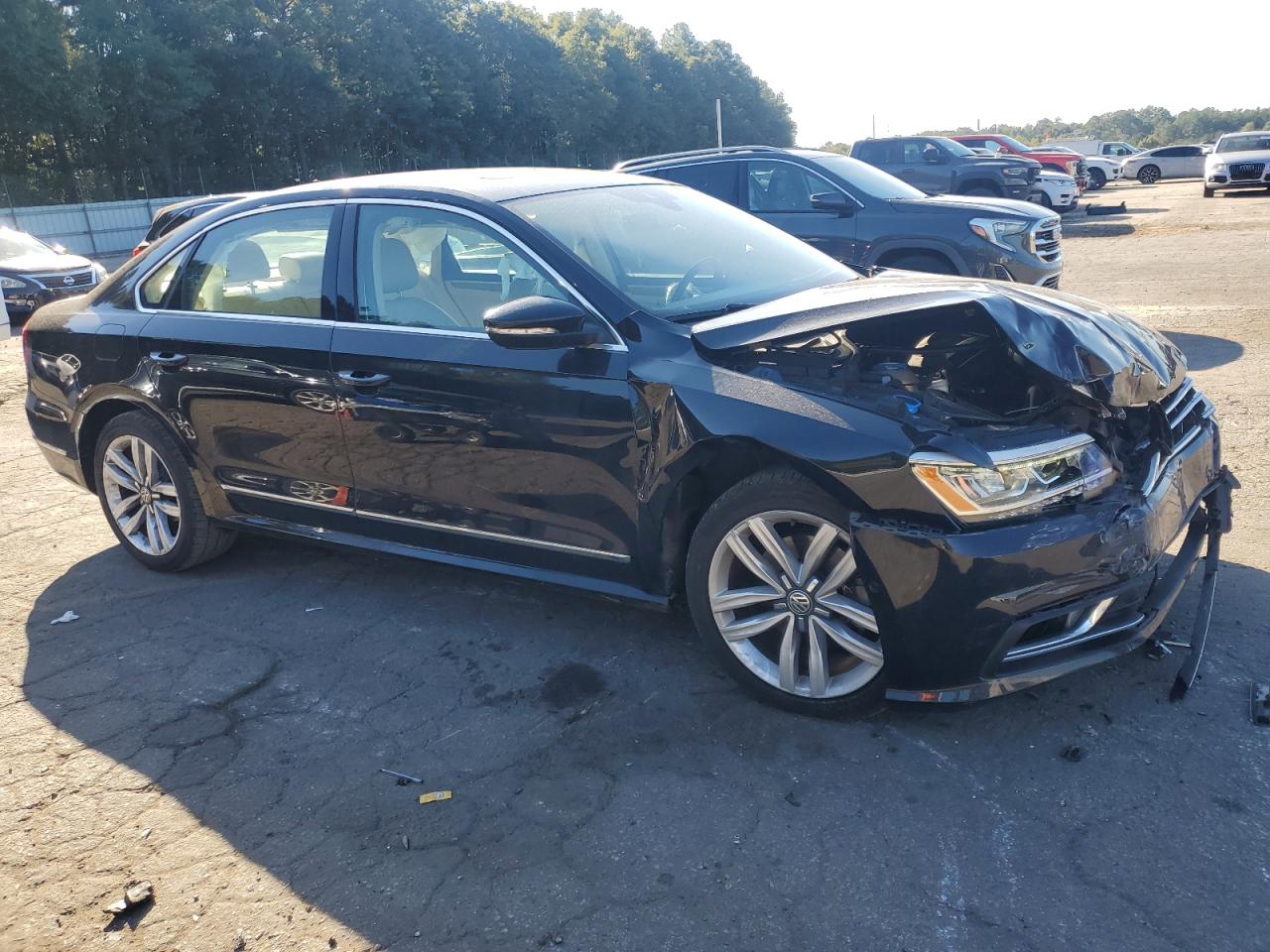 VOLKSWAGEN PASSAT SEL PREMIUM