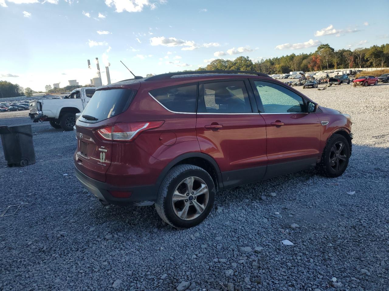 FORD ESCAPE SE