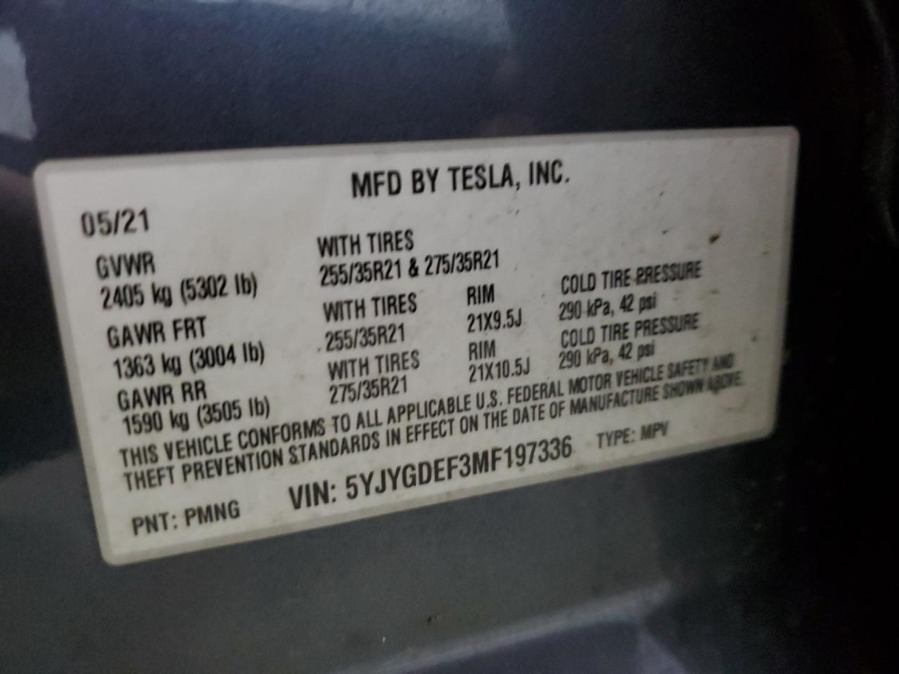 TESLA MODEL Y