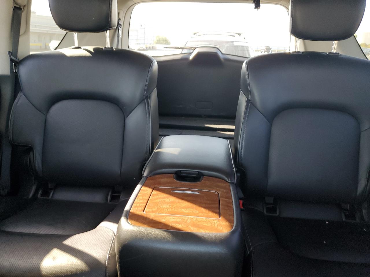 INFINITI QX80 LUXE